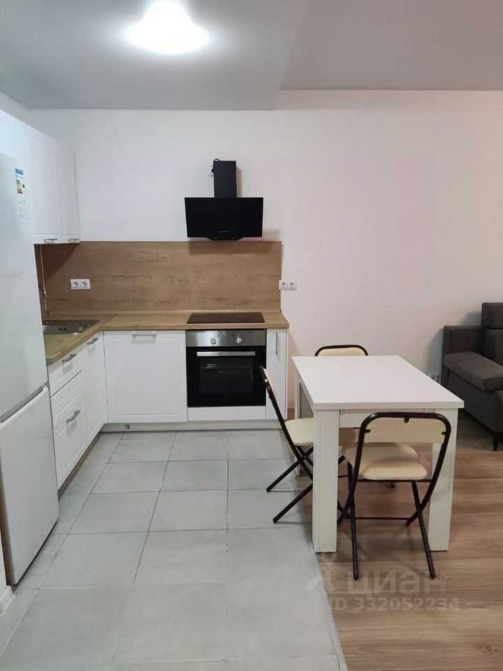 2-комнатная квартира, 42 м² — фотография 2