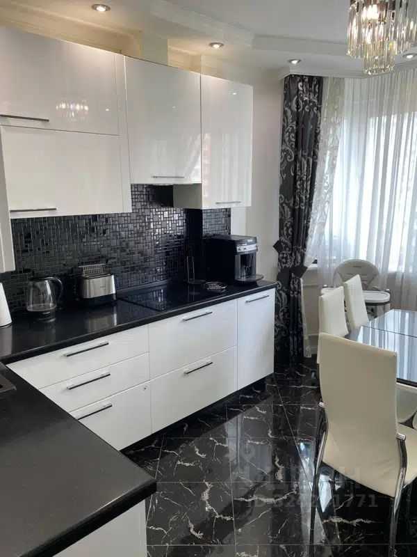 3-комнатная квартира, 79 м² — фотография 3