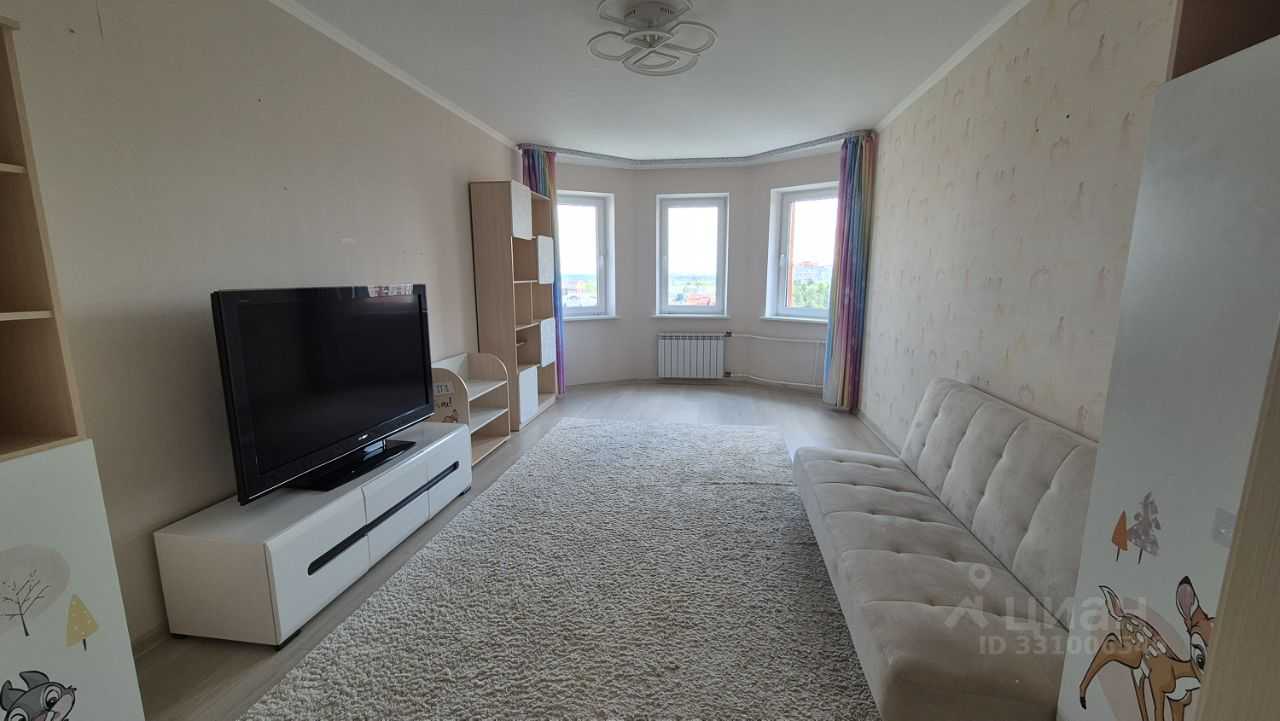 3-комнатная квартира, 96 м² — фотография 2