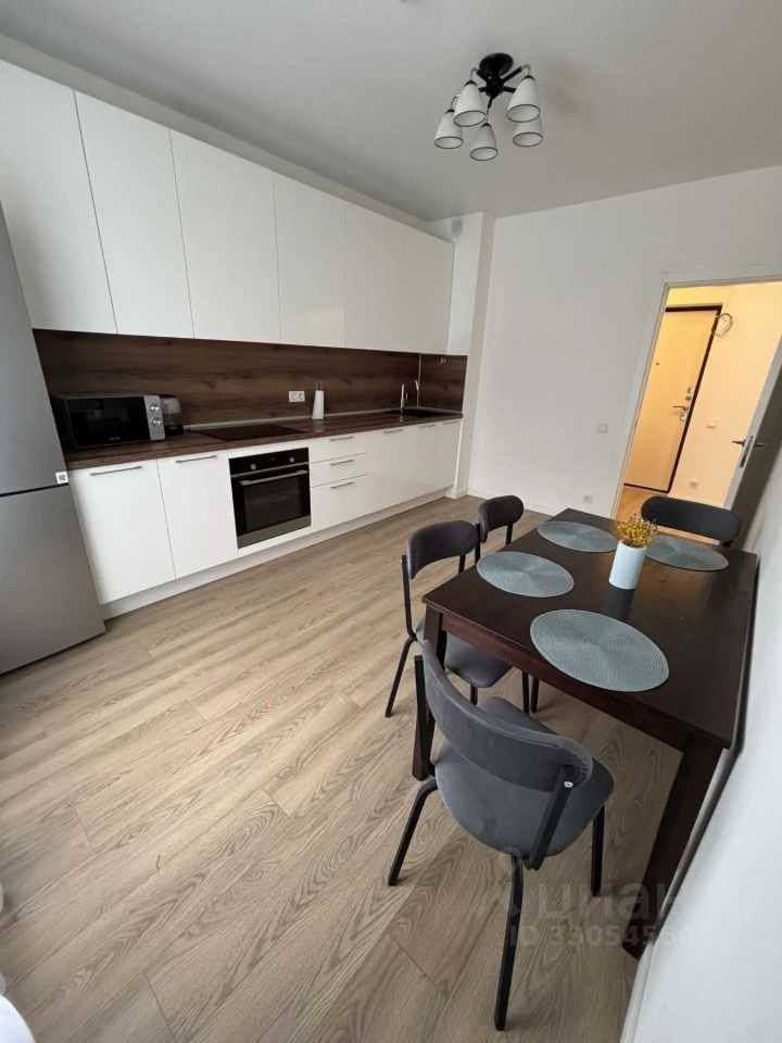 2-комнатная квартира, 56,4 м² — фотография 2