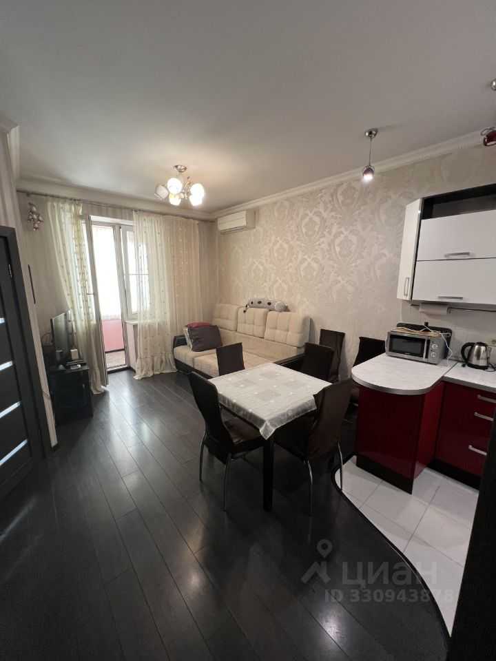 2-комнатная квартира, 56 м² — фотография 2