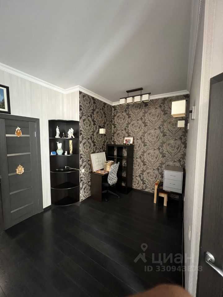 2-комнатная квартира, 56 м² — фотография 3