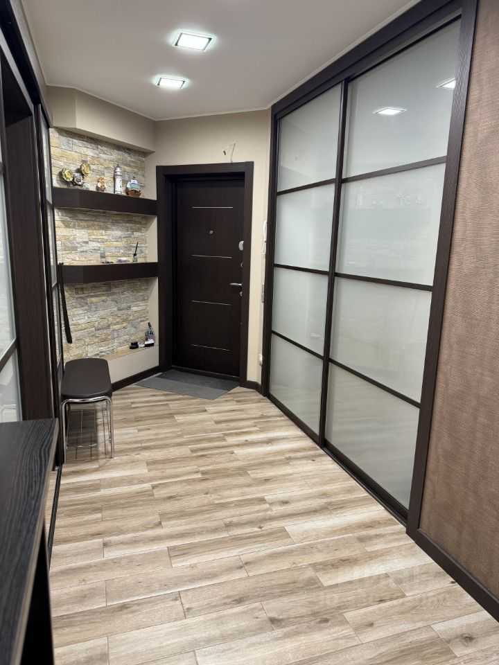 2-комнатная квартира, 75 м² — фотография 2