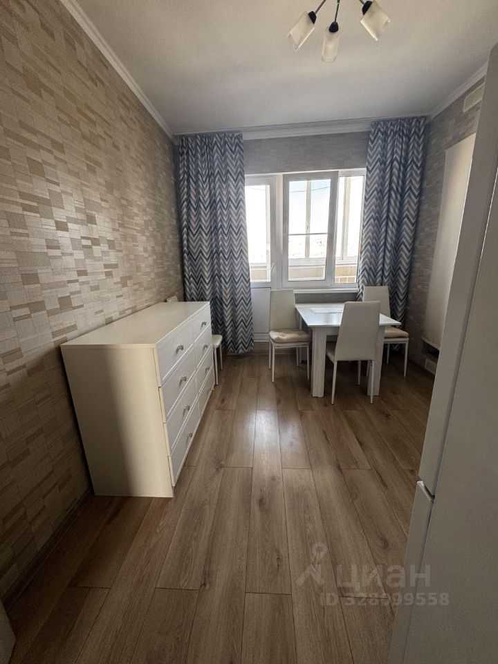 2-комнатная квартира, 71 м² — фотография 2