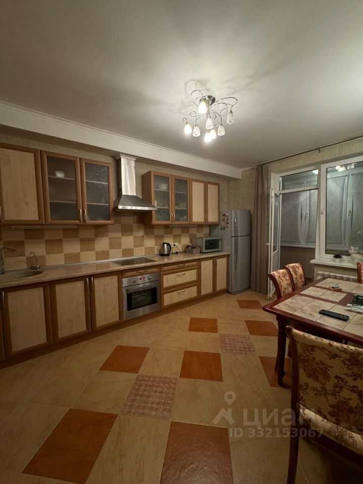 3-комнатная квартира, 98 м²