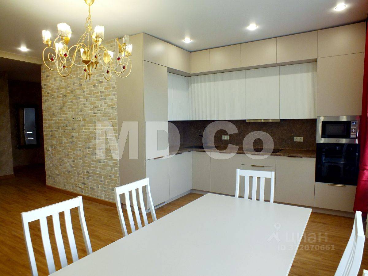4-комнатная квартира, 84 м²