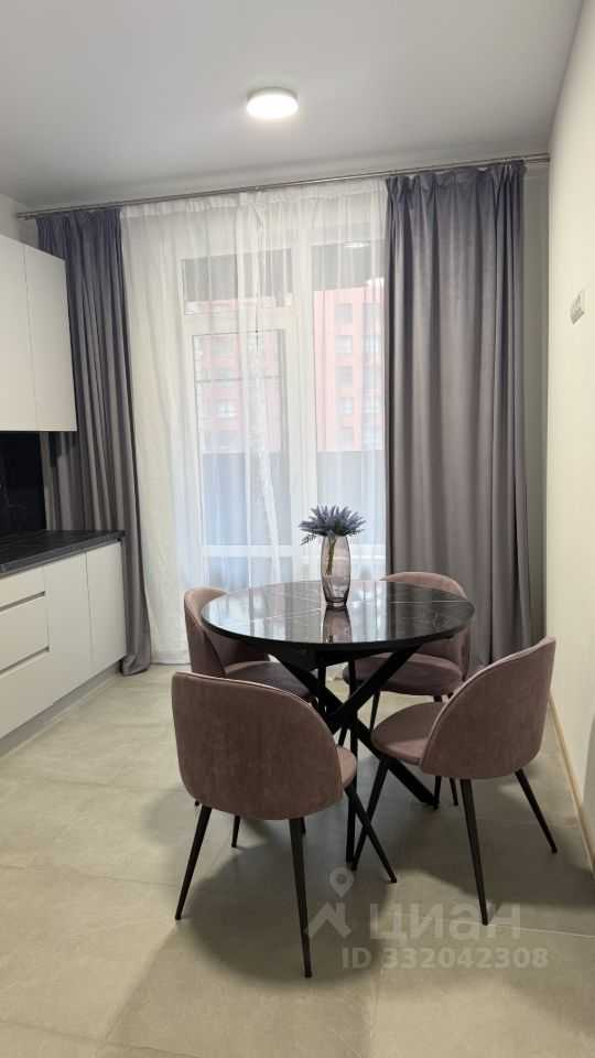 3-комнатная квартира, 74 м² — фотография 2