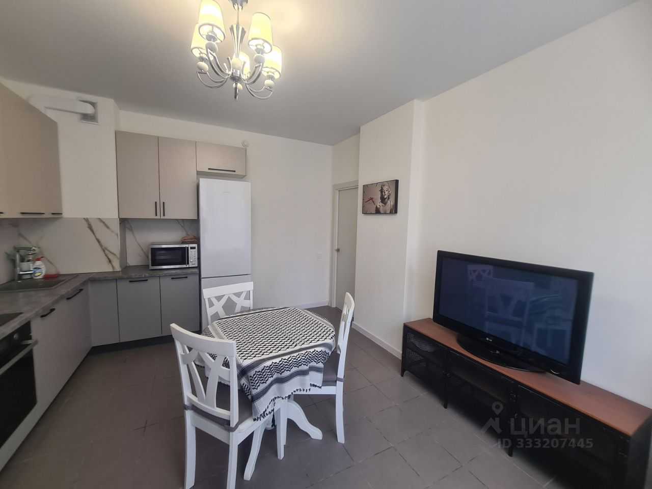3-комнатная квартира, 75,9 м² — фотография 2