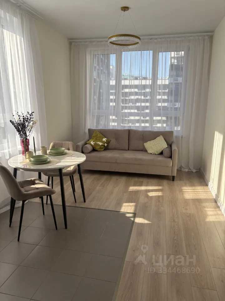 2-комнатная квартира, 60 м² — фотография 2