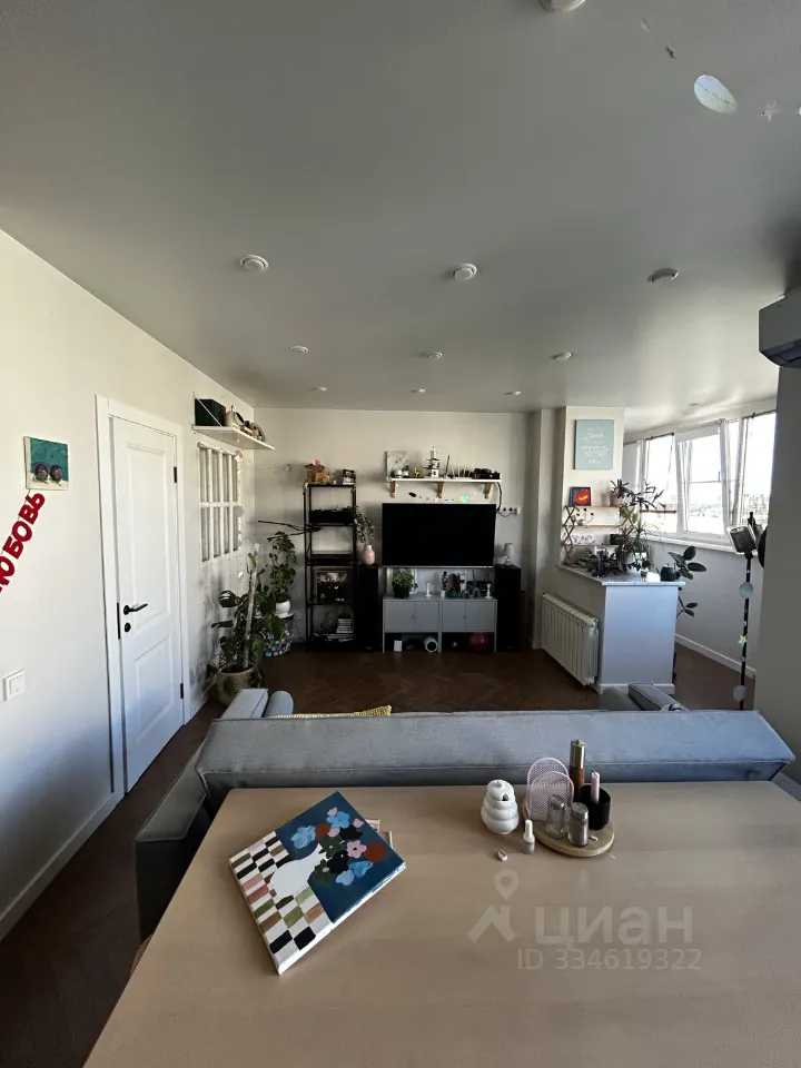 2-комнатная квартира, 65 м² — фотография 3