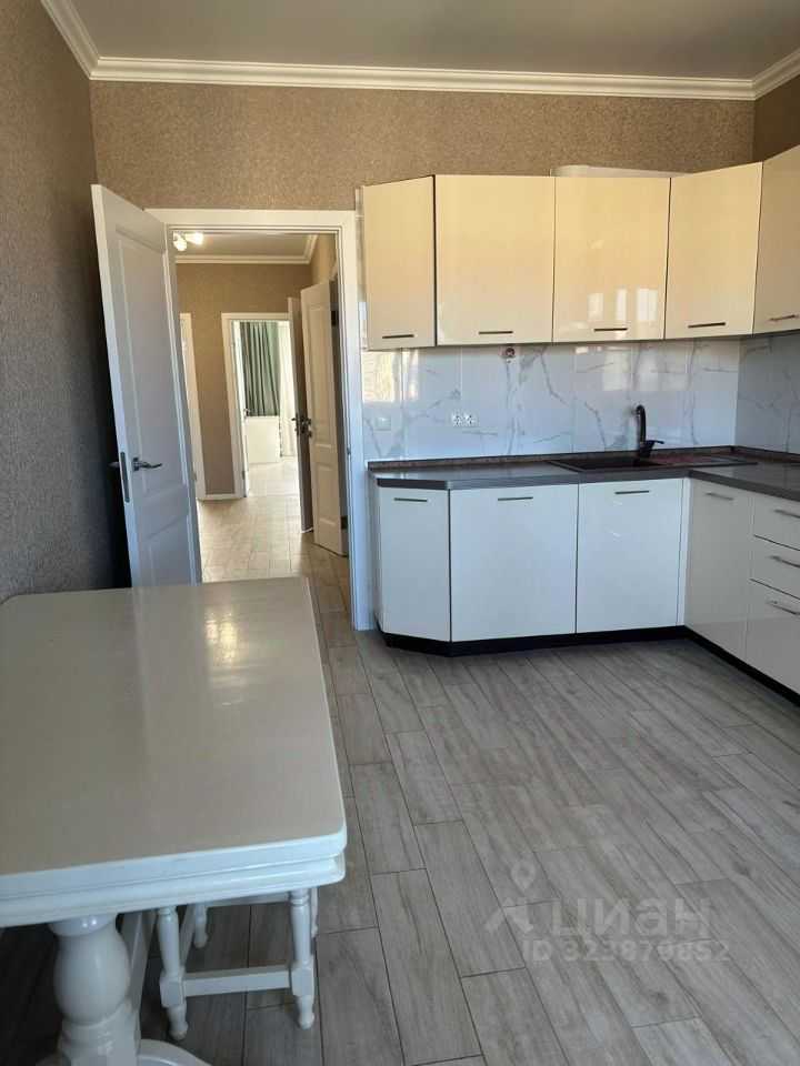 3-комнатная квартира, 105 м² — фотография 2