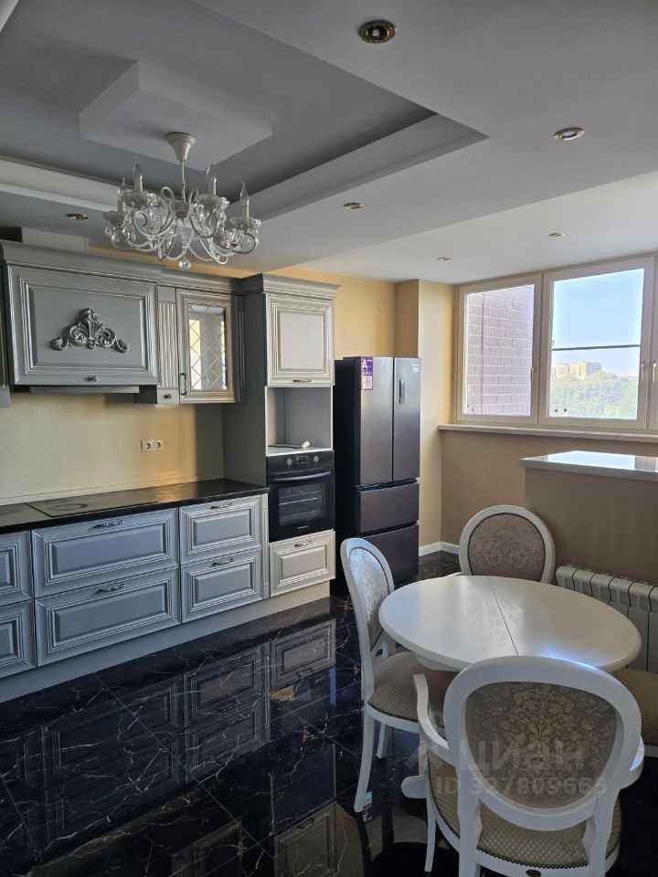 3-комнатная квартира, 76 м² — фотография 2