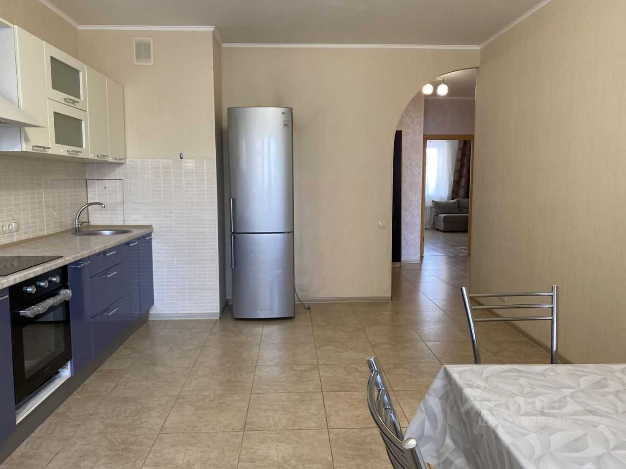 2-комнатная квартира, 72 м² — фотография 3