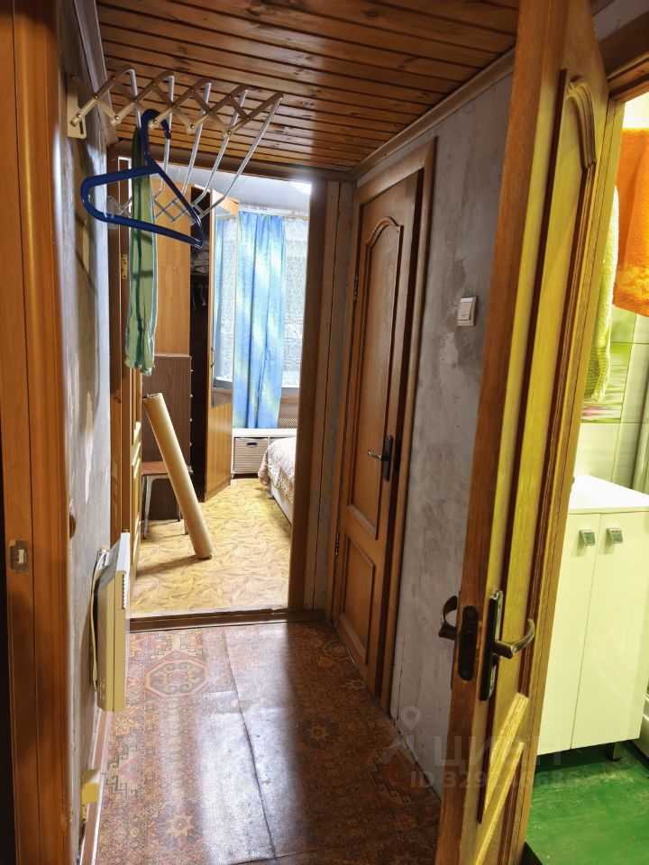 4-комнатная квартира, 70 м² — фотография 3