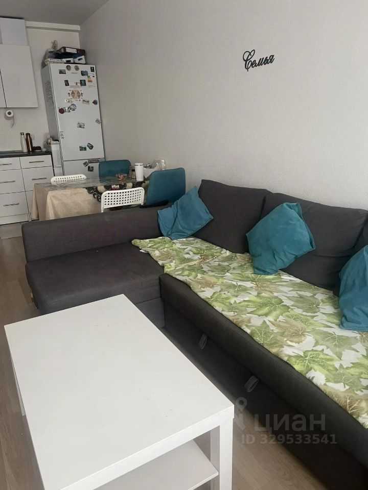 2-комнатная квартира, 64 м² — фотография 2