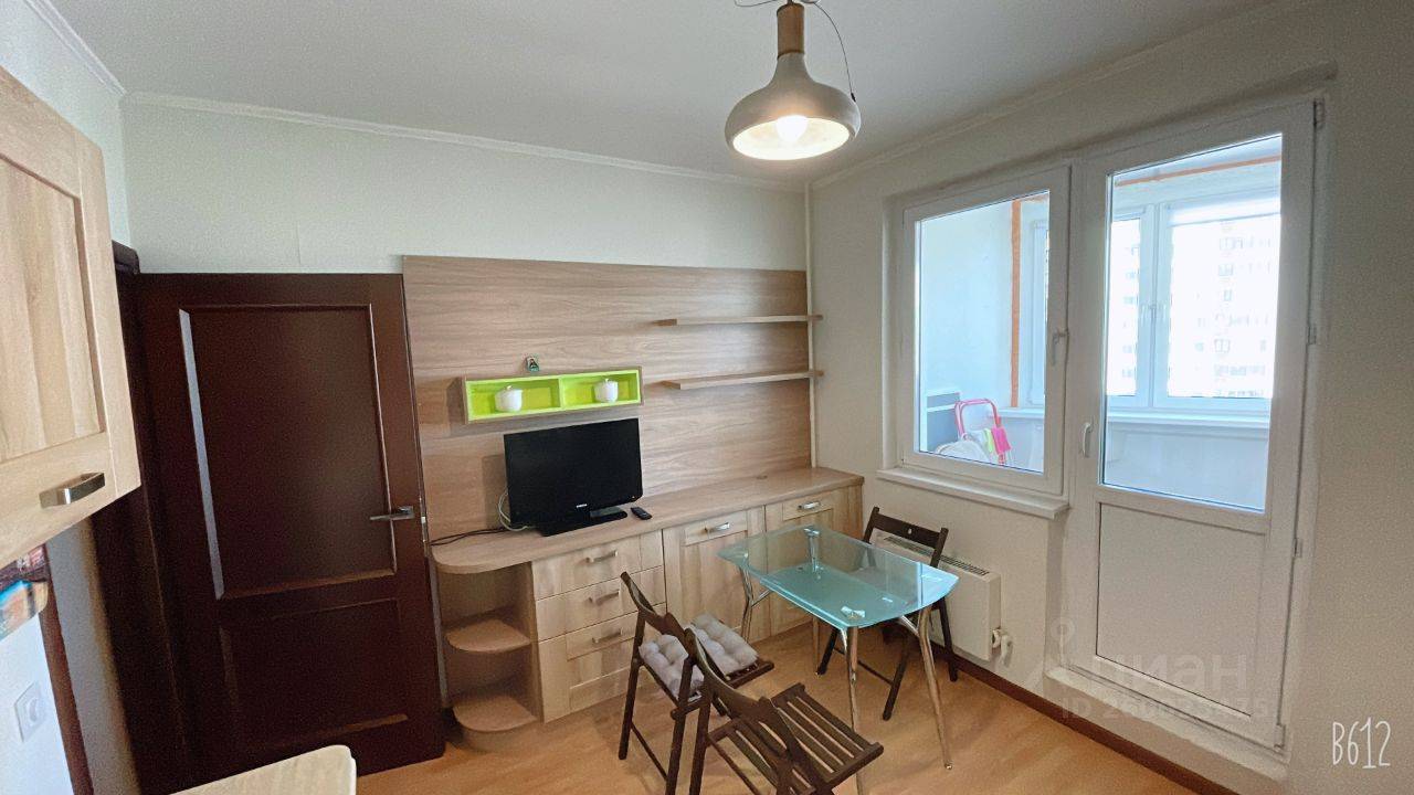 4-комнатная квартира, 102 м² — фотография 2