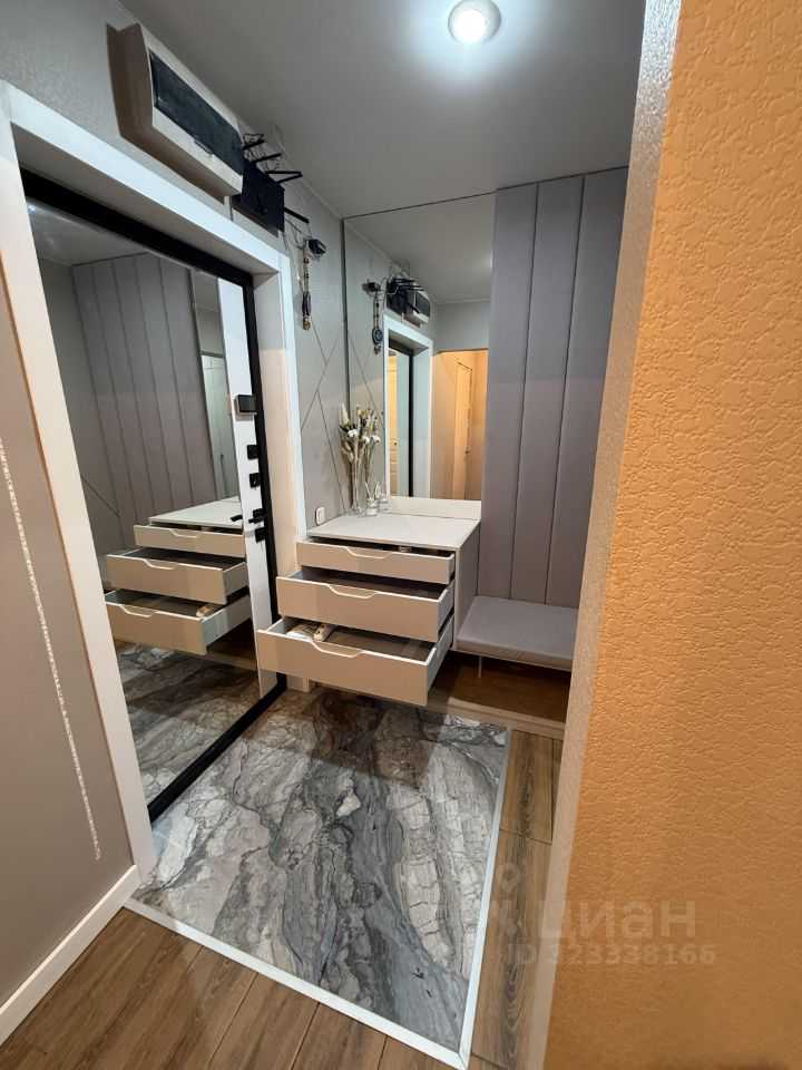 4-комнатная квартира, 94 м² — фотография 2