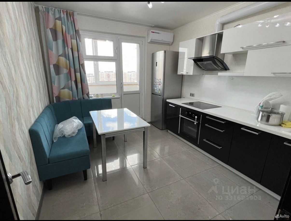 2-комнатная квартира, 65 м² — фотография 2