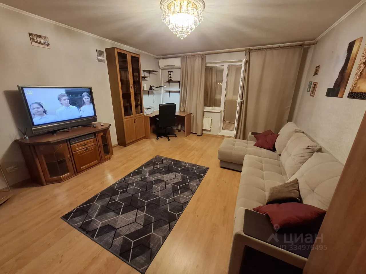 2-комнатная квартира, 80 м² — фотография 2