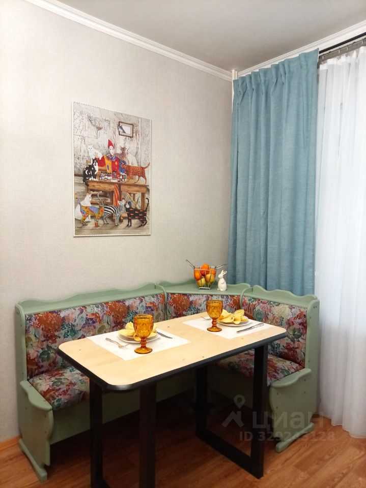 2-комнатная квартира, 65 м² — фотография 3