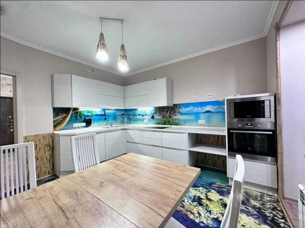 2-комнатная квартира, 70 м² — фотография 3