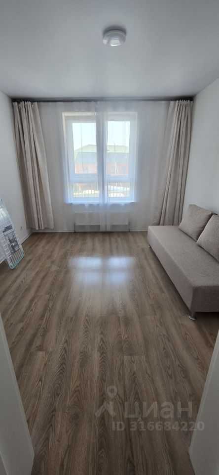 3-комнатная квартира, 76 м² — фотография 3