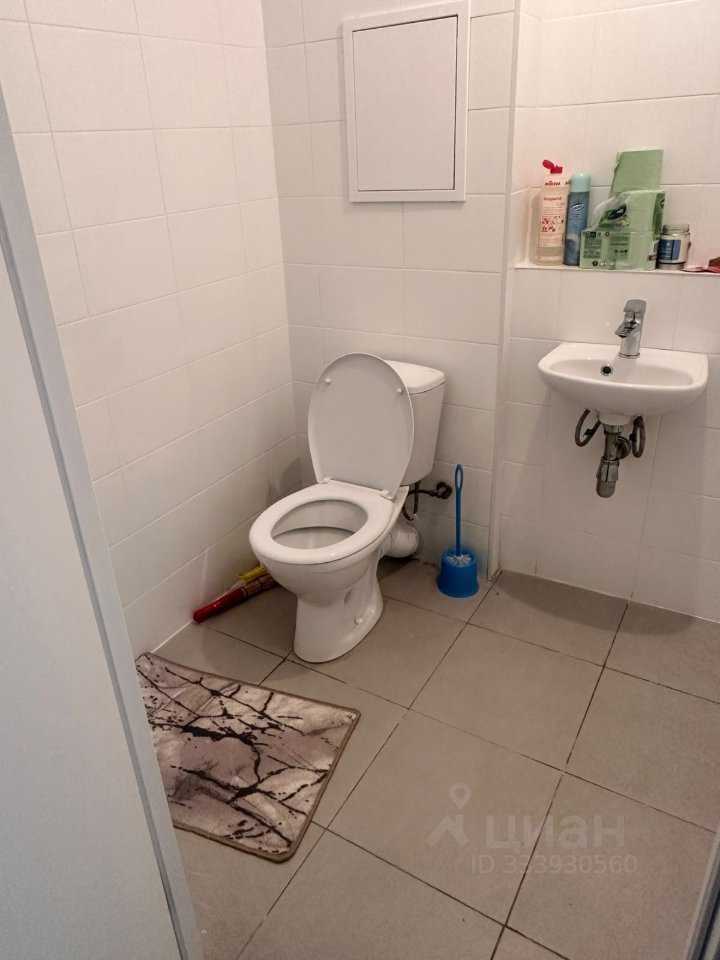 2-комнатная квартира, 57,5 м² — фотография 2
