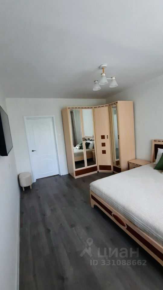 2-комнатная квартира, 68 м² — фотография 3