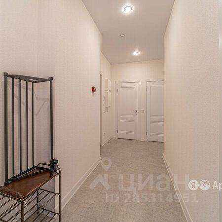 2-комнатная квартира, 56 м² — фотография 3