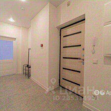 2-комнатная квартира, 56 м² — фотография 2