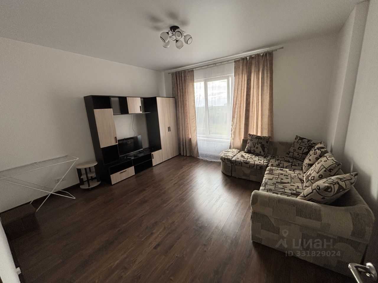 2-комнатная квартира, 56 м² — фотография 3