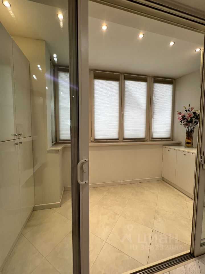 3-комнатная квартира, 110 м² — фотография 3