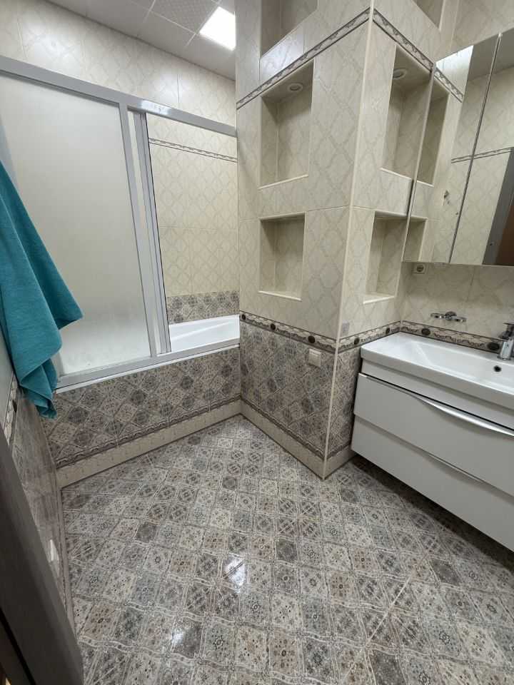 4-комнатная квартира, 130 м² — фотография 3