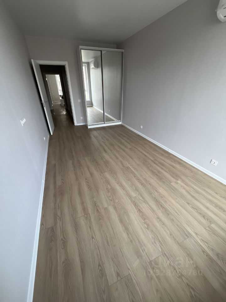 3-комнатная квартира, 77 м² — фотография 3