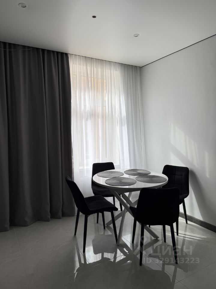 2-комнатная квартира, 70 м² — фотография 3