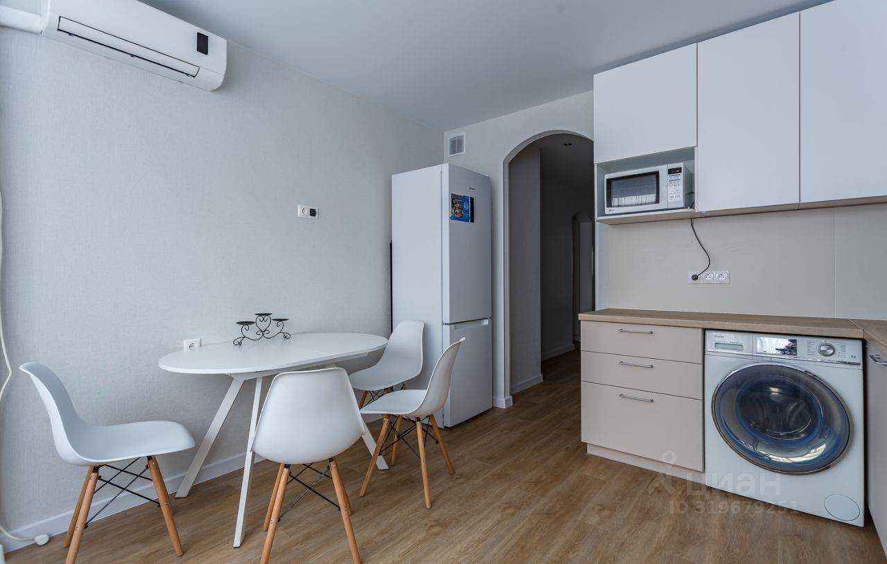 3-комнатная квартира, 76 м² — фотография 3