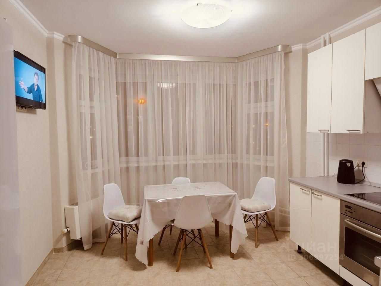 2-комнатная квартира, 60 м² — фотография 3