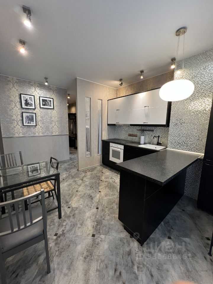 2-комнатная квартира, 56 м² — фотография 3