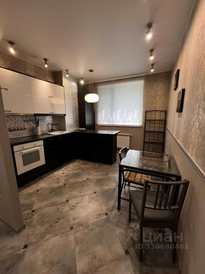 2-комнатная квартира, 56 м² — фотография 2