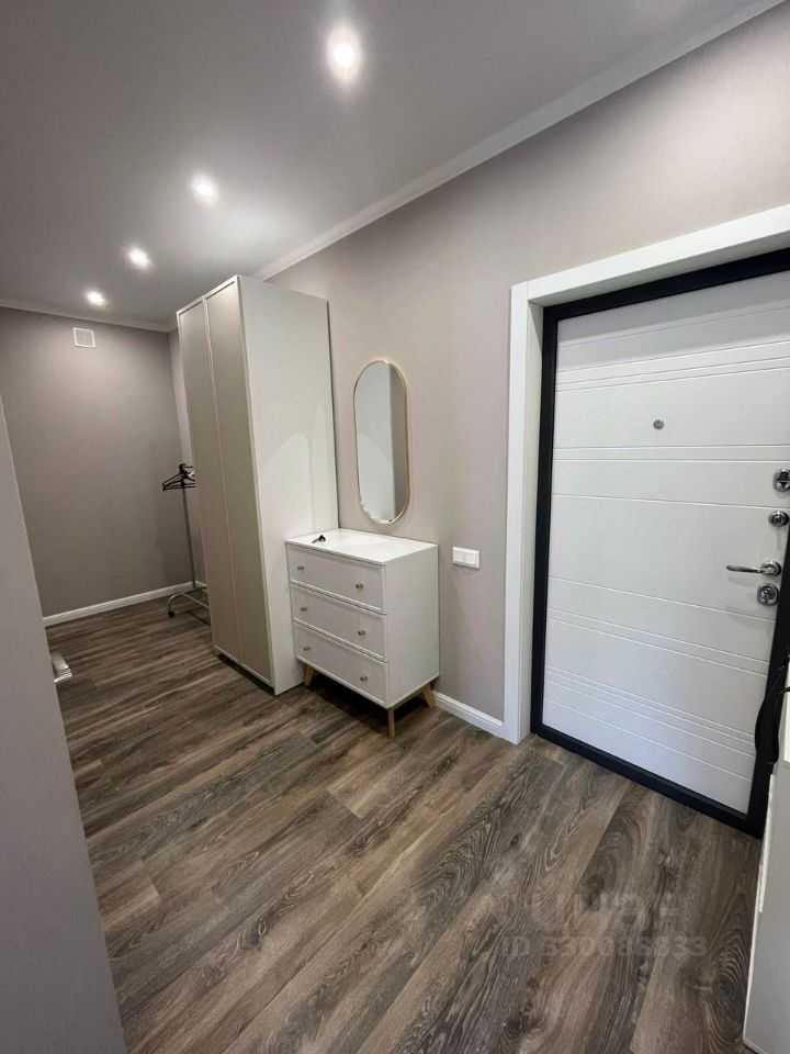 2-комнатная квартира, 55 м² — фотография 2