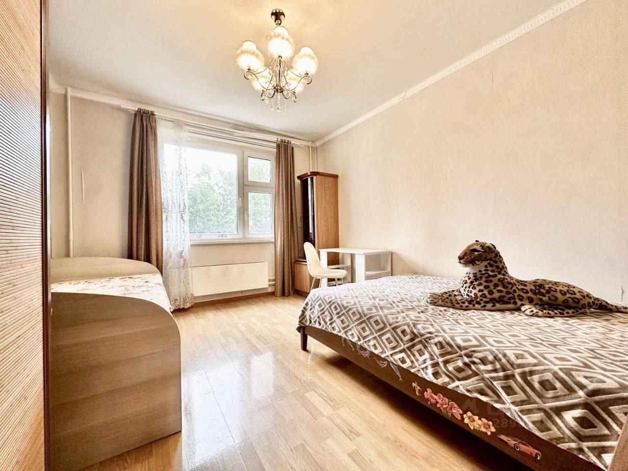 4-комнатная квартира, 111 м²
