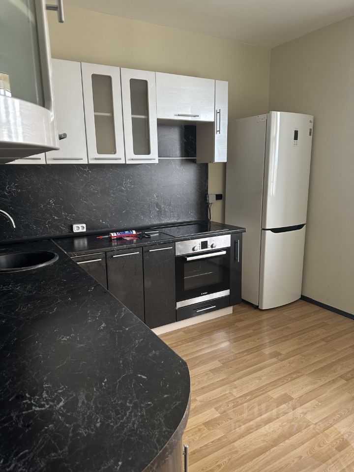 2-комнатная квартира, 58 м² — фотография 3