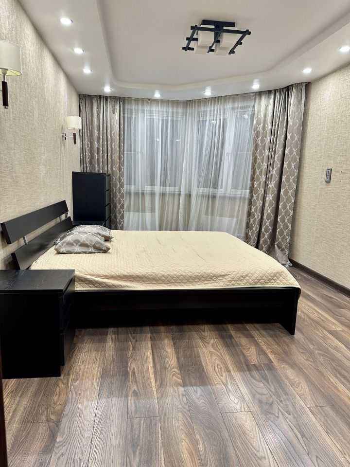 2-комнатная квартира, 84 м² — фотография 3