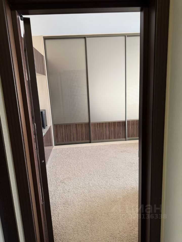 2-комнатная квартира, 62 м² — фотография 3