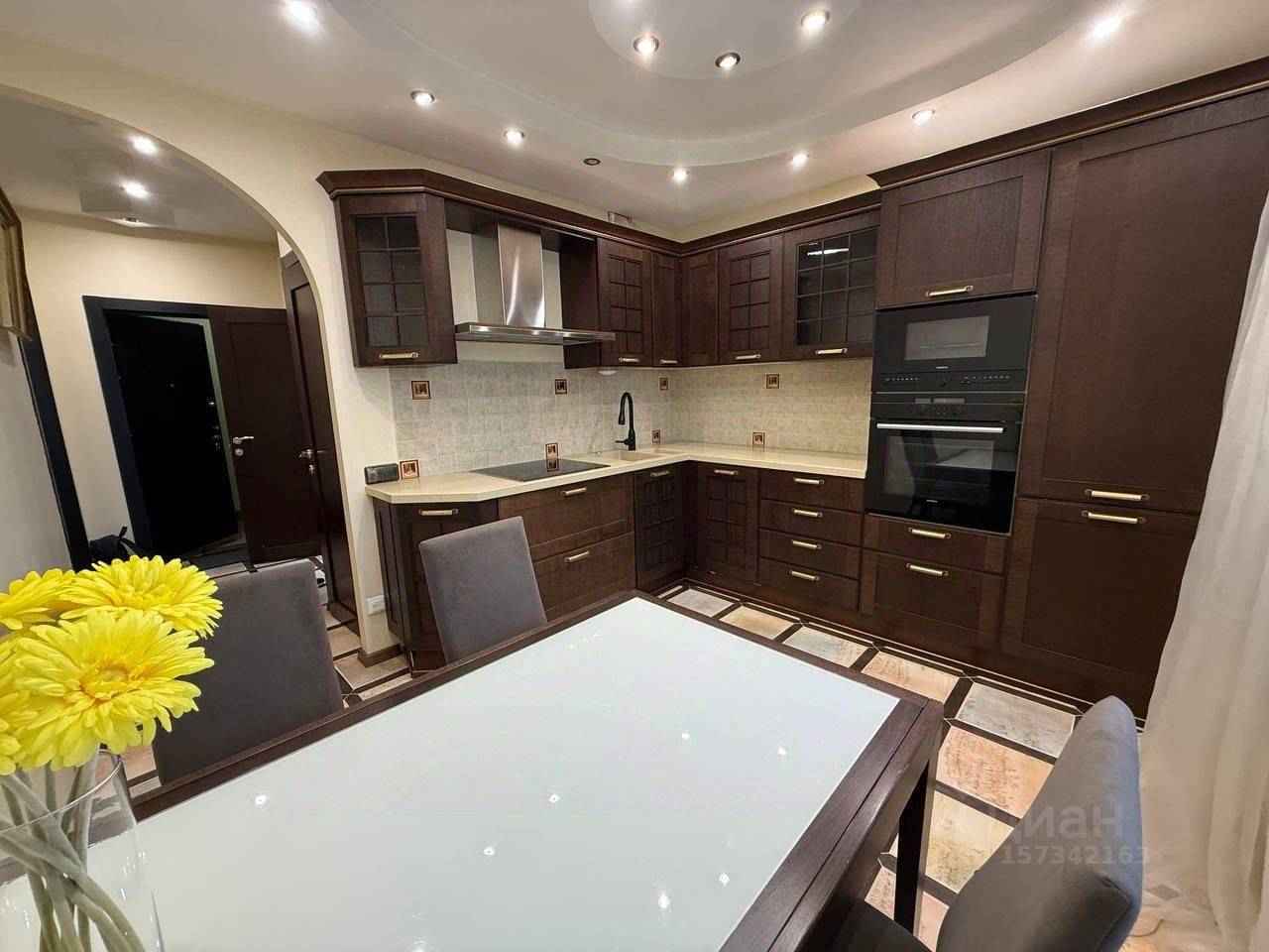 3-комнатная квартира, 77 м²