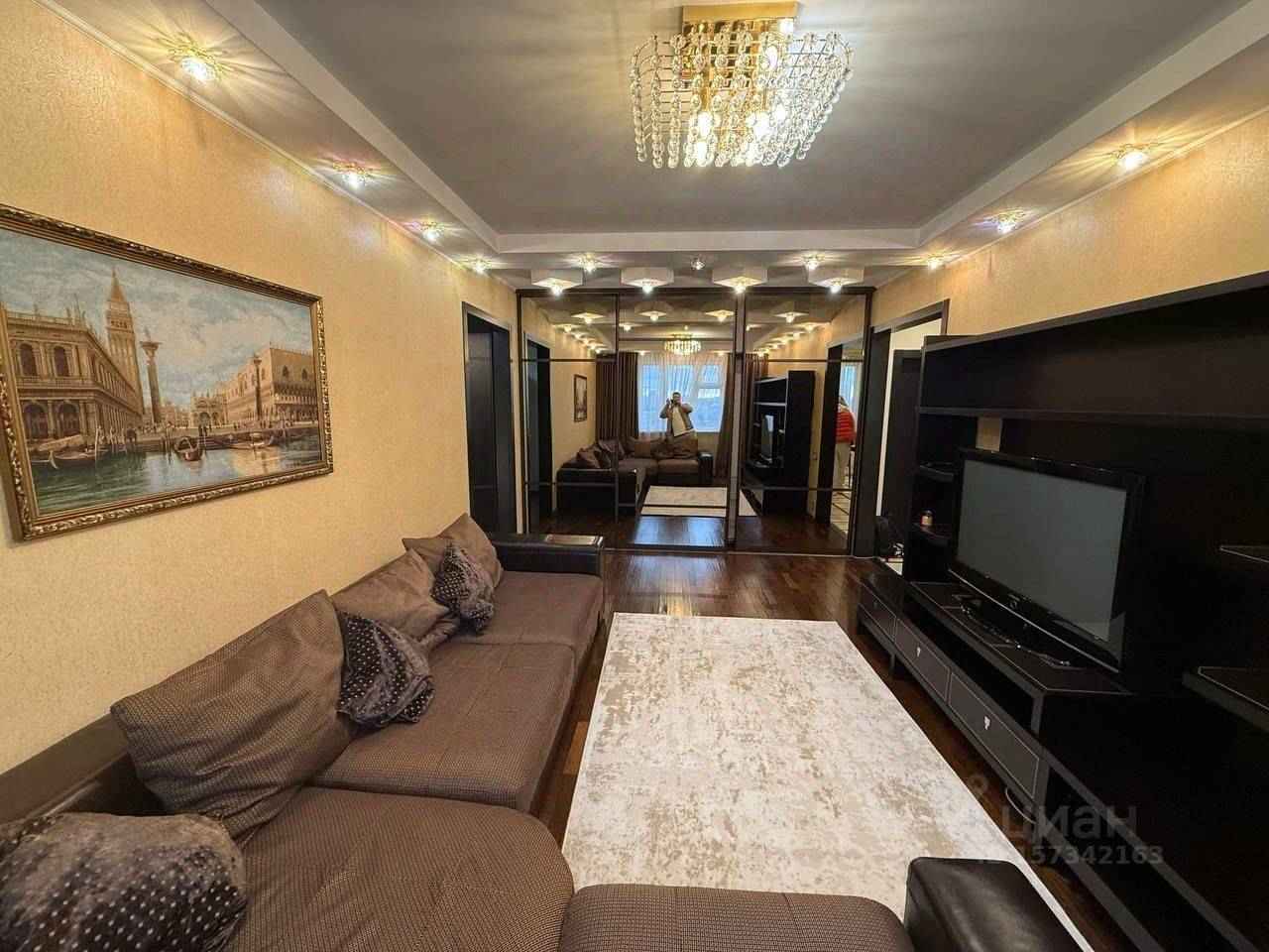 3-комнатная квартира, 77 м² — фотография 2