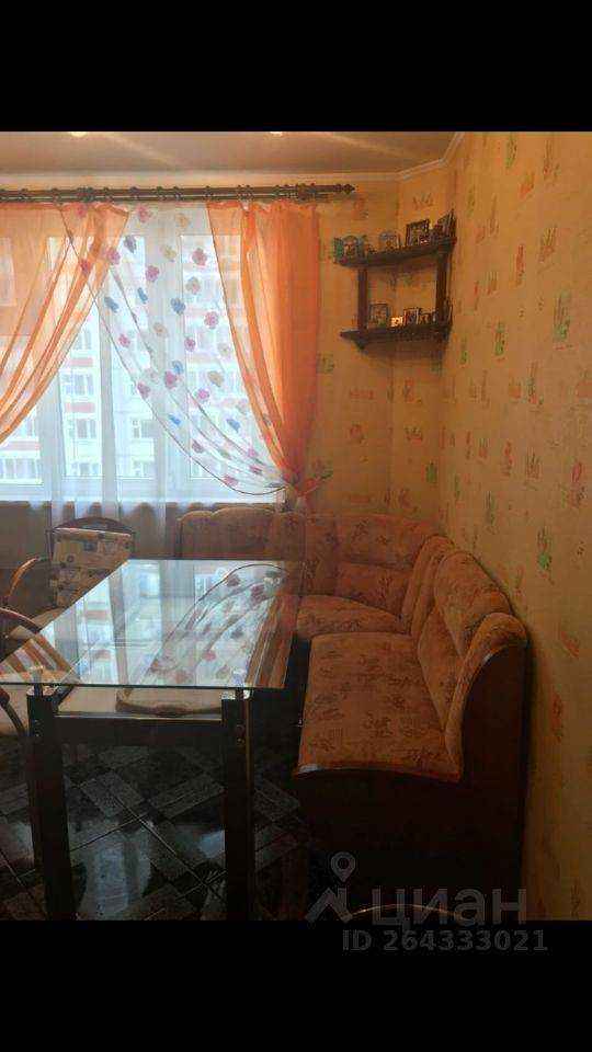 3-комнатная квартира, 80 м² — фотография 3