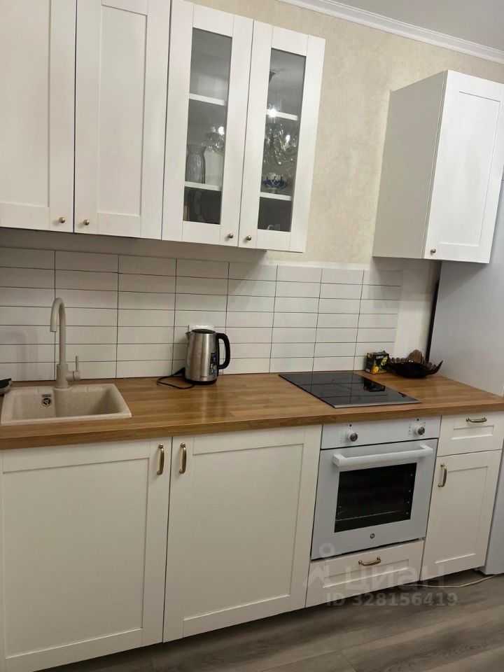 1-комнатная квартира, 42 м² — фотография 3