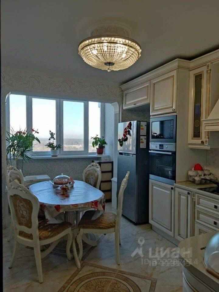 3-комнатная квартира, 90 м² — фотография 2