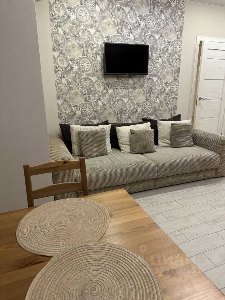 2-комнатная квартира, 72 м²